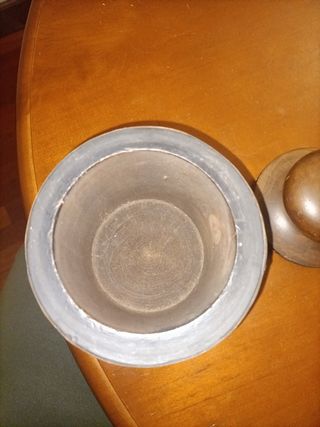 Tarro de tabaco antiguo