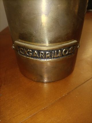 Tarro de tabaco antiguo