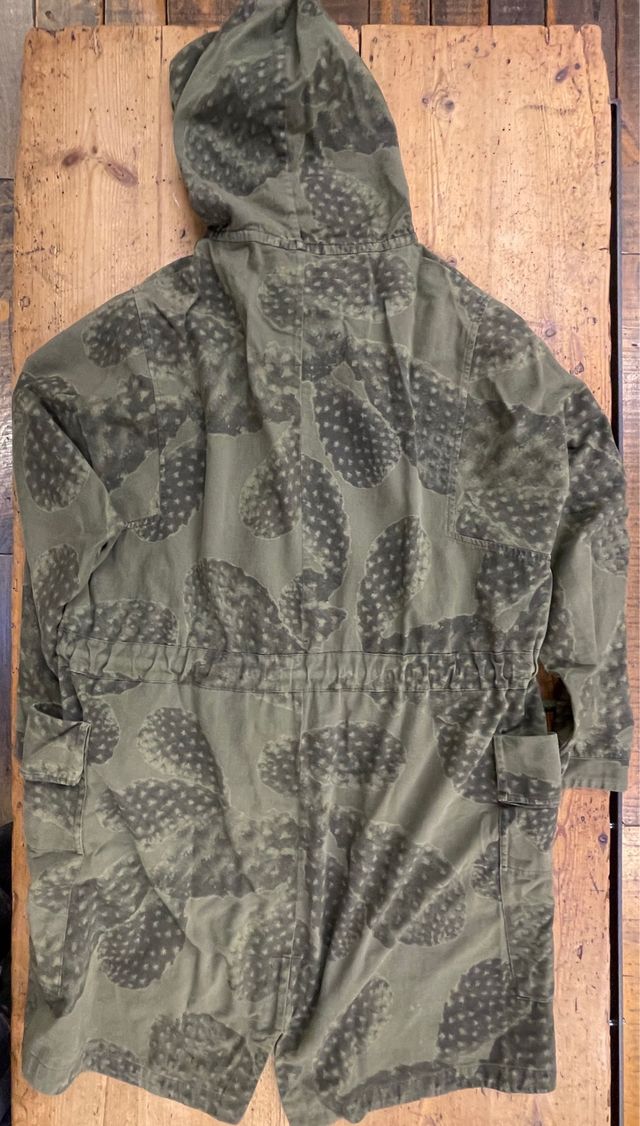 Parka talla unica estampado militar