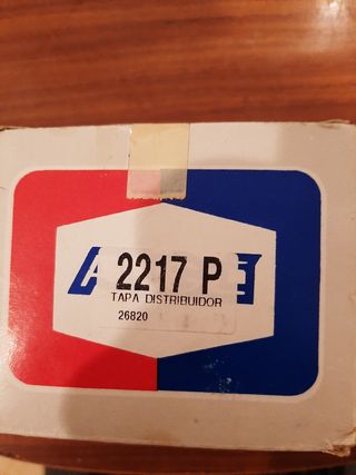 Se vende tapa delco coche Clásico 