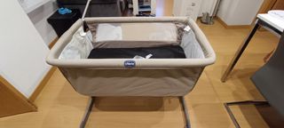 Minicuna de colecho Chicco Next to me 2