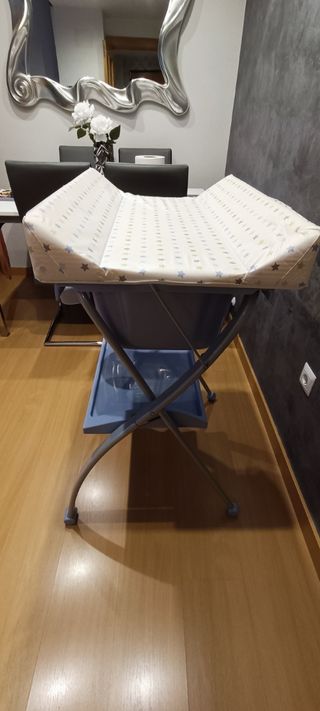 Bañera cambiador de bebe marca Bbest