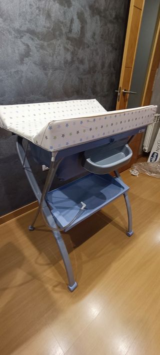 Bañera cambiador de bebe marca Bbest
