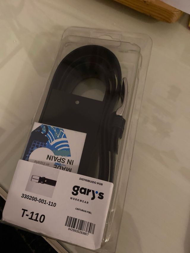 Cinturó nuevo de piel talla 110