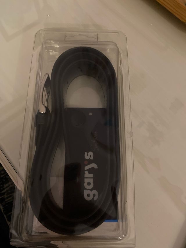 Cinturó nuevo de piel talla 110