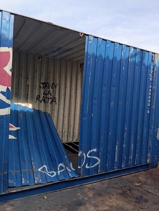 REPARACION DE CONTENEDORES MARITIMOS
