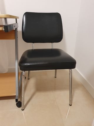 Escritorio  y silla