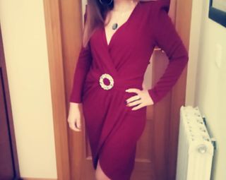 Vestido medium granate