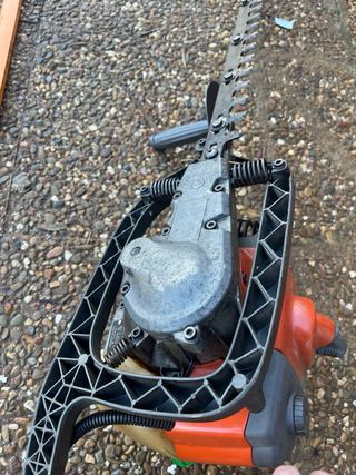 Cortasetos Husqvarna 325HS75