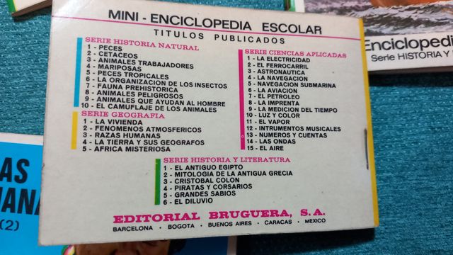 4 ejemplares mini-enciclopedia escolar Bruguera