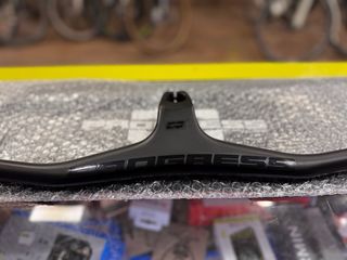 Manillar Progress Carbon Cockpit