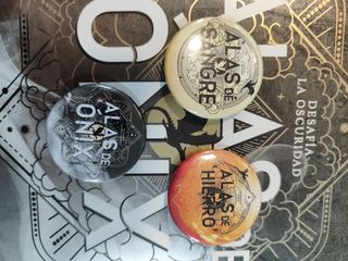 Alas de Sangre Alas Hierro Alas de Onix