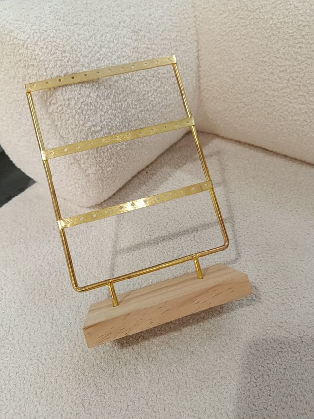 Visor de brinco triplo