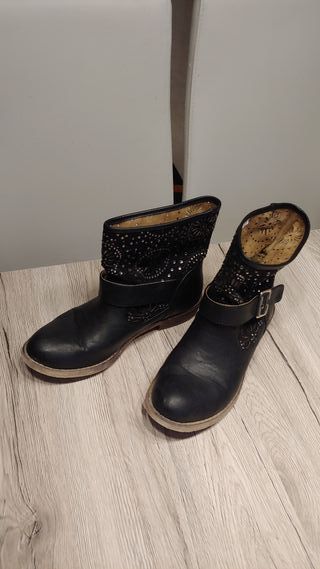 pacchetto due boots neri