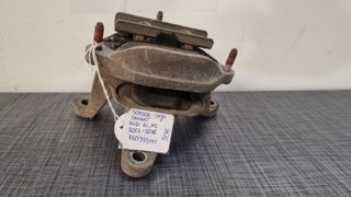Soporte caja cambios Audi a4,a5 ref. 8k0399151