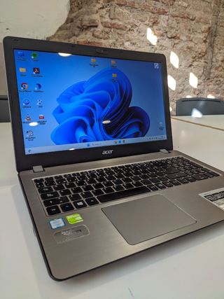 ACER ASPIRE F15 i7-6500U