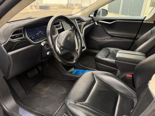 Tesla Model S  carga gratuita de por vida