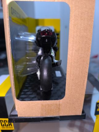 Kawasaki ninja H2R a escala 