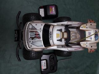 Coche teledirigido NIKKO