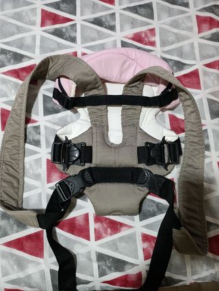 Mochila porteo marca Chicco