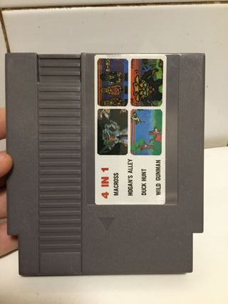 Videogioco Nintendo NES 4 giochi classici in 1
