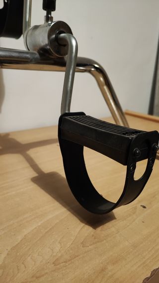 Pedal ejercitador
