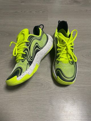 Zapatillas de baloncesto under armour ua spawn 6
