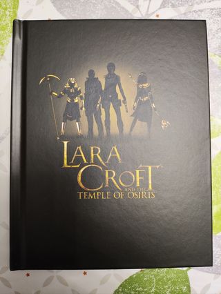 Caja Lara croft edición de oro