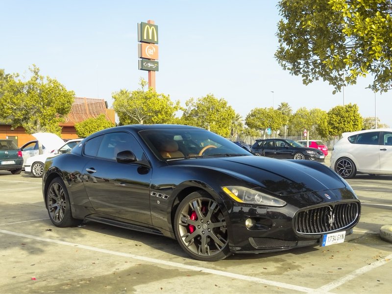Maserati GranTurismo 2010 - foto 1