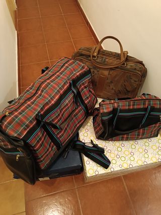 BOLSOS DE VIAJE