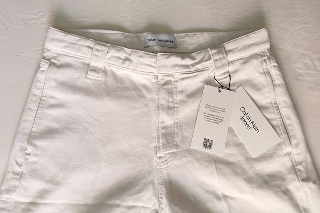 Shorts CALVIN KLEIN Pantalones Cortos Vaqueros
