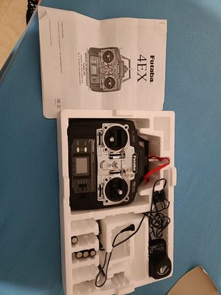 Mando de avión teledirigido