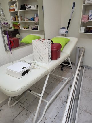 Muebles peluquería y productos