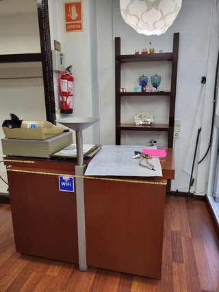 Muebles peluquería y productos