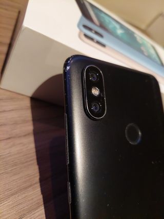 Móvil Xiaomi Mi A2 pantalla rota 4Gb 64Gb