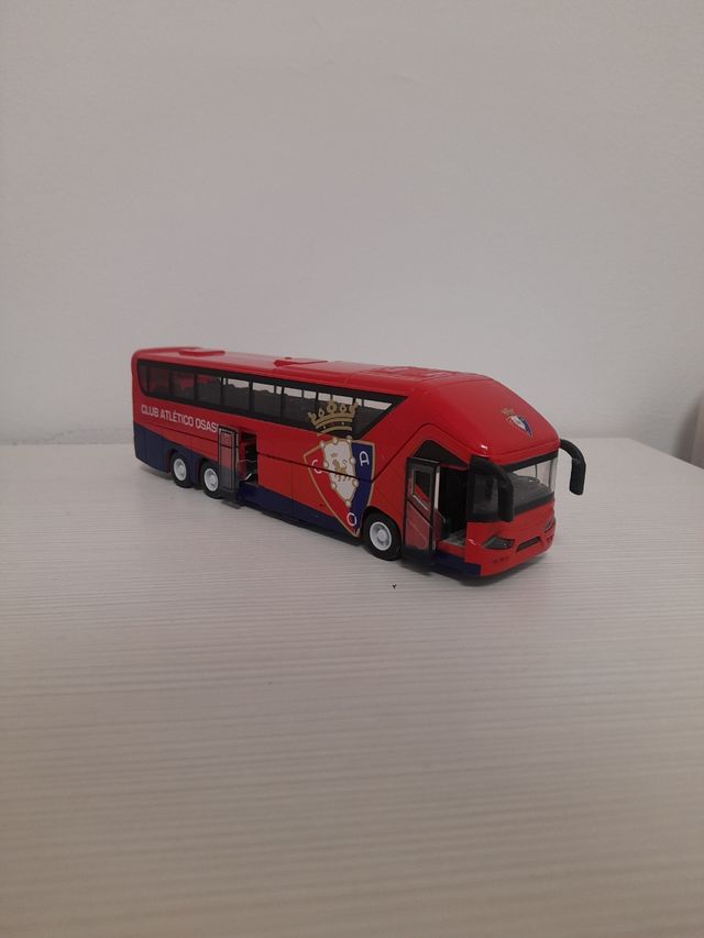 Autobús antiguo de Osasuna