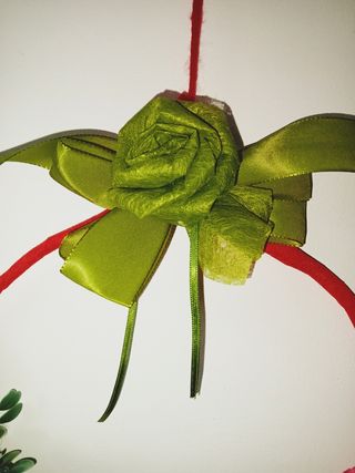 Ghirlanda floreale sui cm