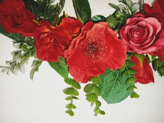 Ghirlanda floreale sui cm