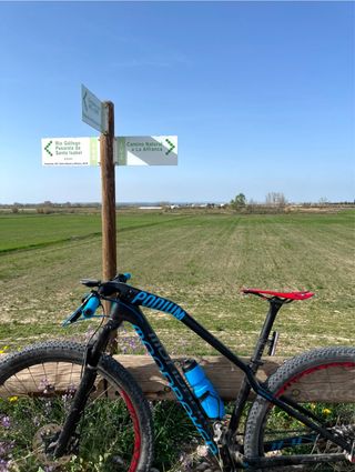 bicicleta de carbono  cambiaria por Ebike
