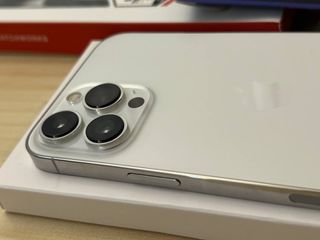 iphone 13 pro max 5G 128GB . Plata libre  Nuevo