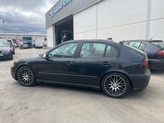 SEAT Leon 2004