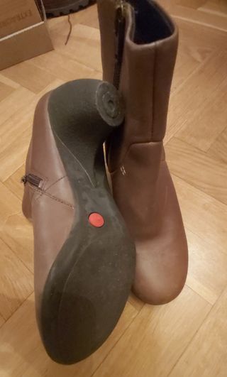 Botines piel Camper talla 39