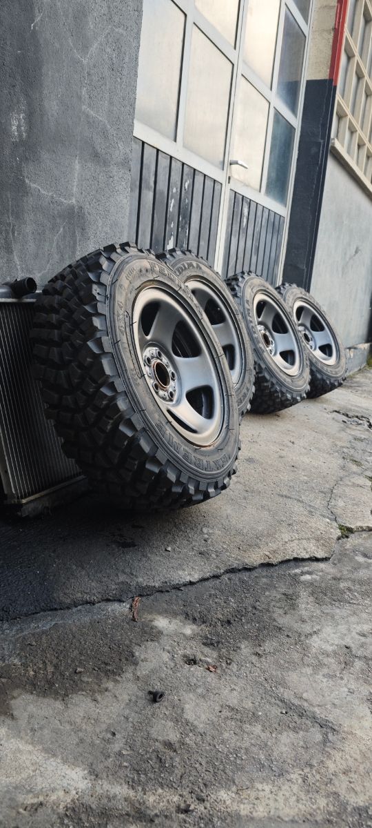 Llantas Jeep / Honda