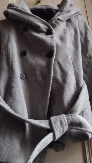 Abrigo gris talla M Zara