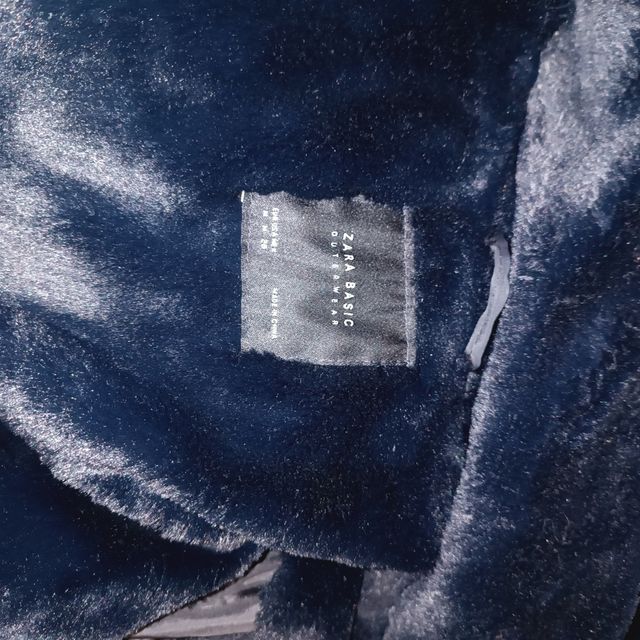 Chaquetón corto Plumas Zara