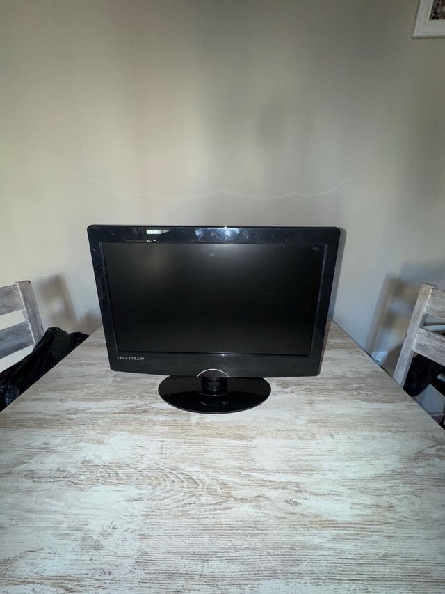 Bluetech 19” TV