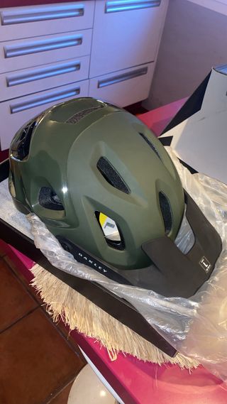 Casco bicicleta Oakley