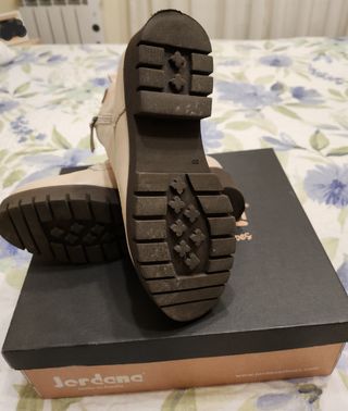 Botin de piel 