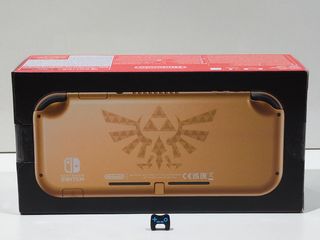 NUEVA! Nintendo Switch Lite - Hyrule Edition