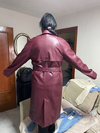 Gabardina stradivarium nueva